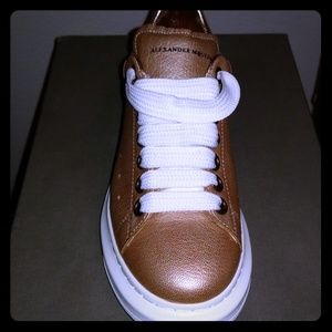 Brand New Alexander MQueen Stylish Sneaker Size 37